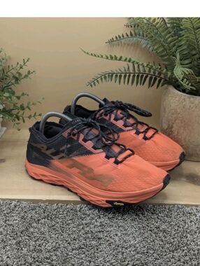 Altra Vibram Mont Blanc Womens Running Training Shoes US 9 EU 40.5 Gym Walking